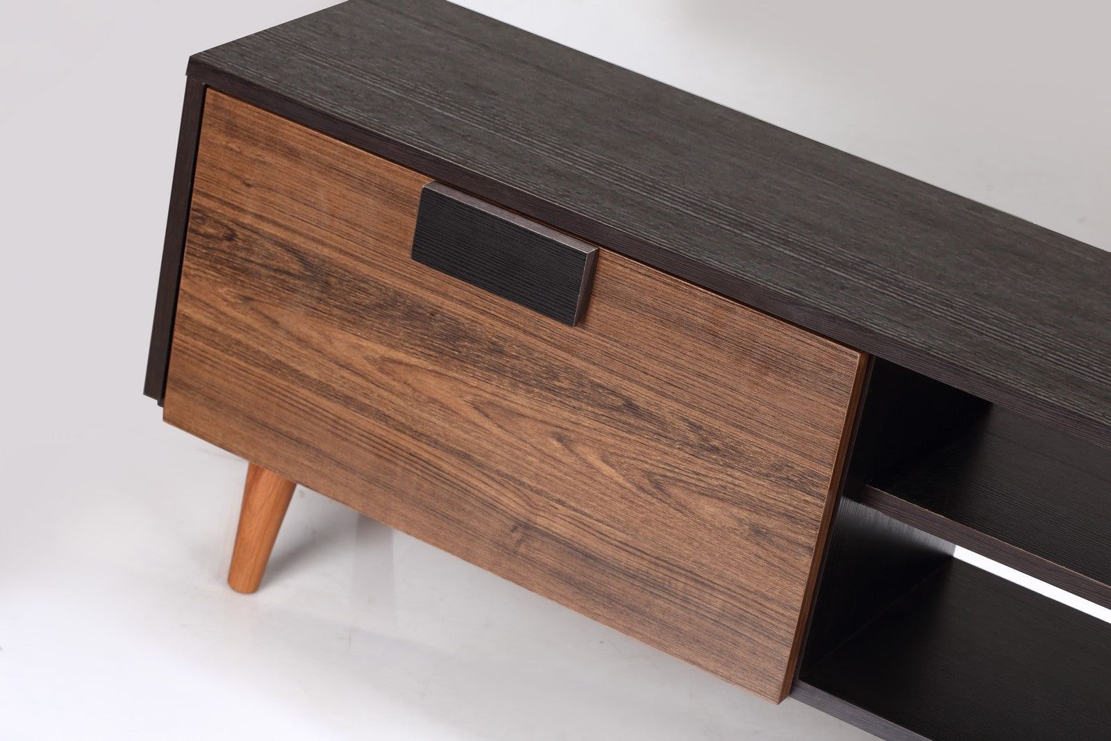 Franko Tv Unit 120cm Vingy*Walnut