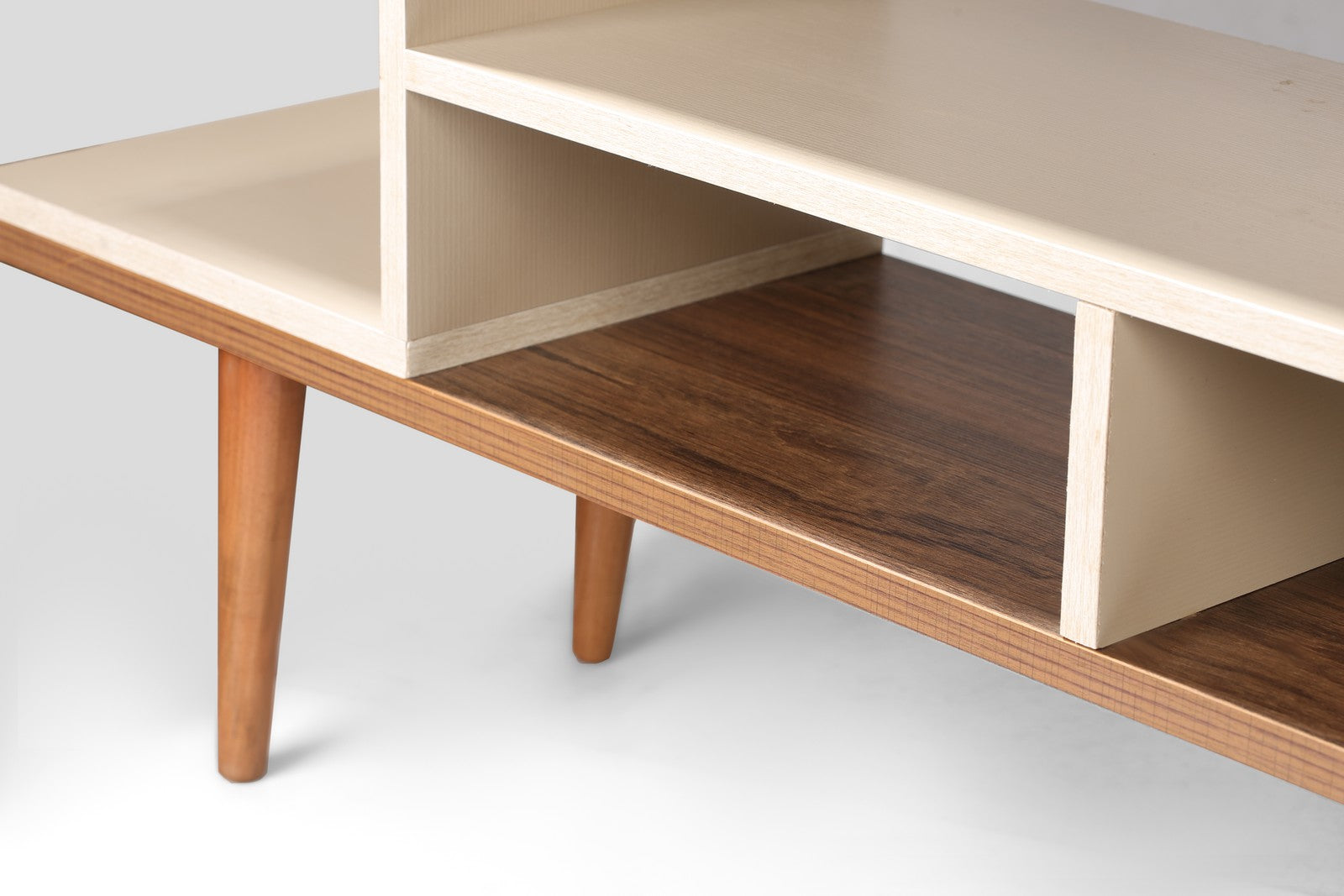 Virdi Tv Unit Walnut * White 150cm