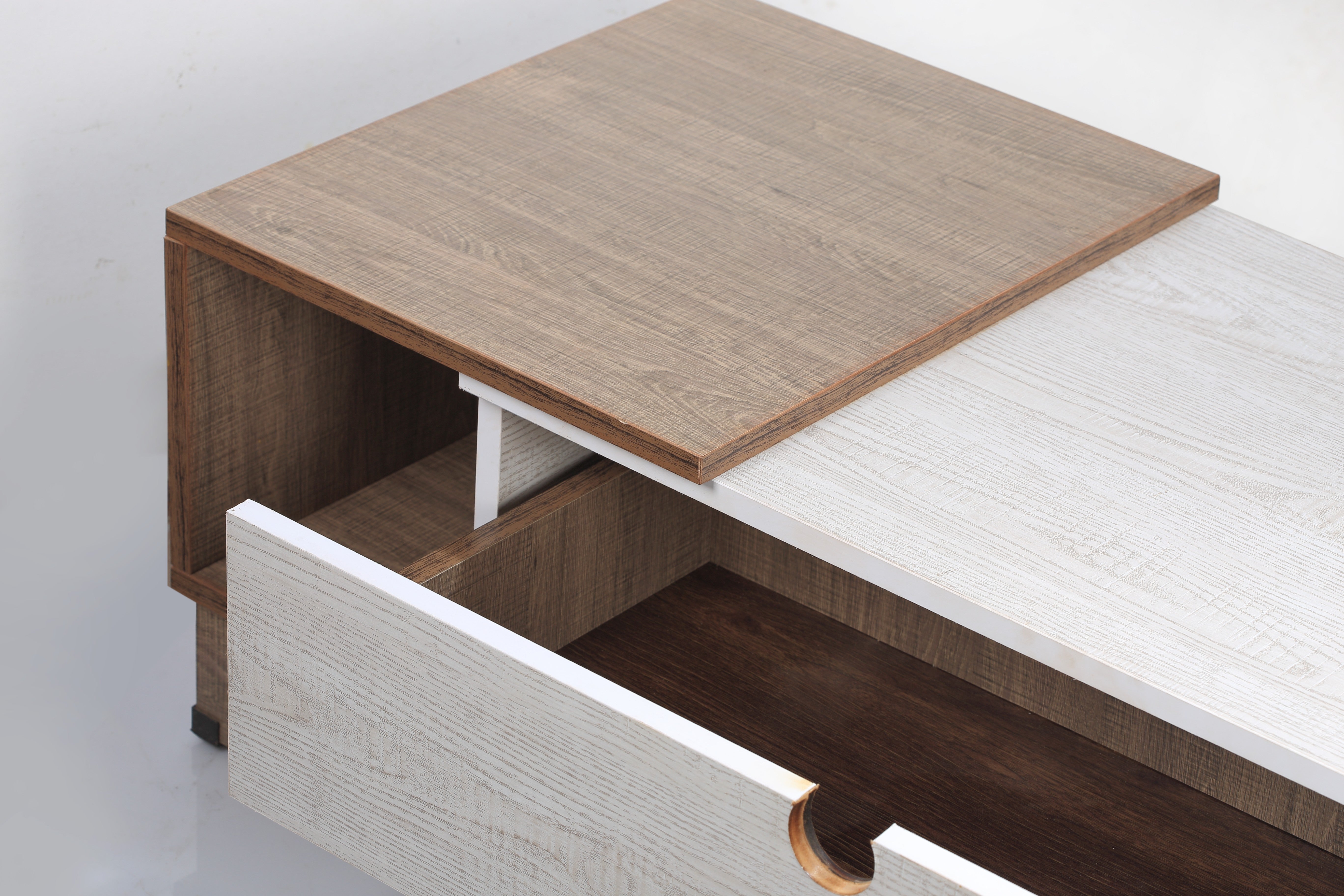 Melo Coffee Table Walnut * White