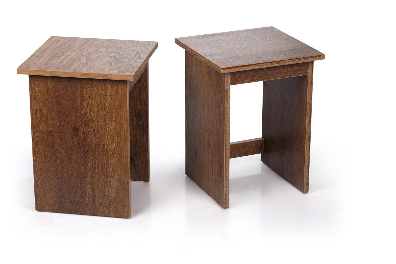 Queen Coffee Table  Walnut