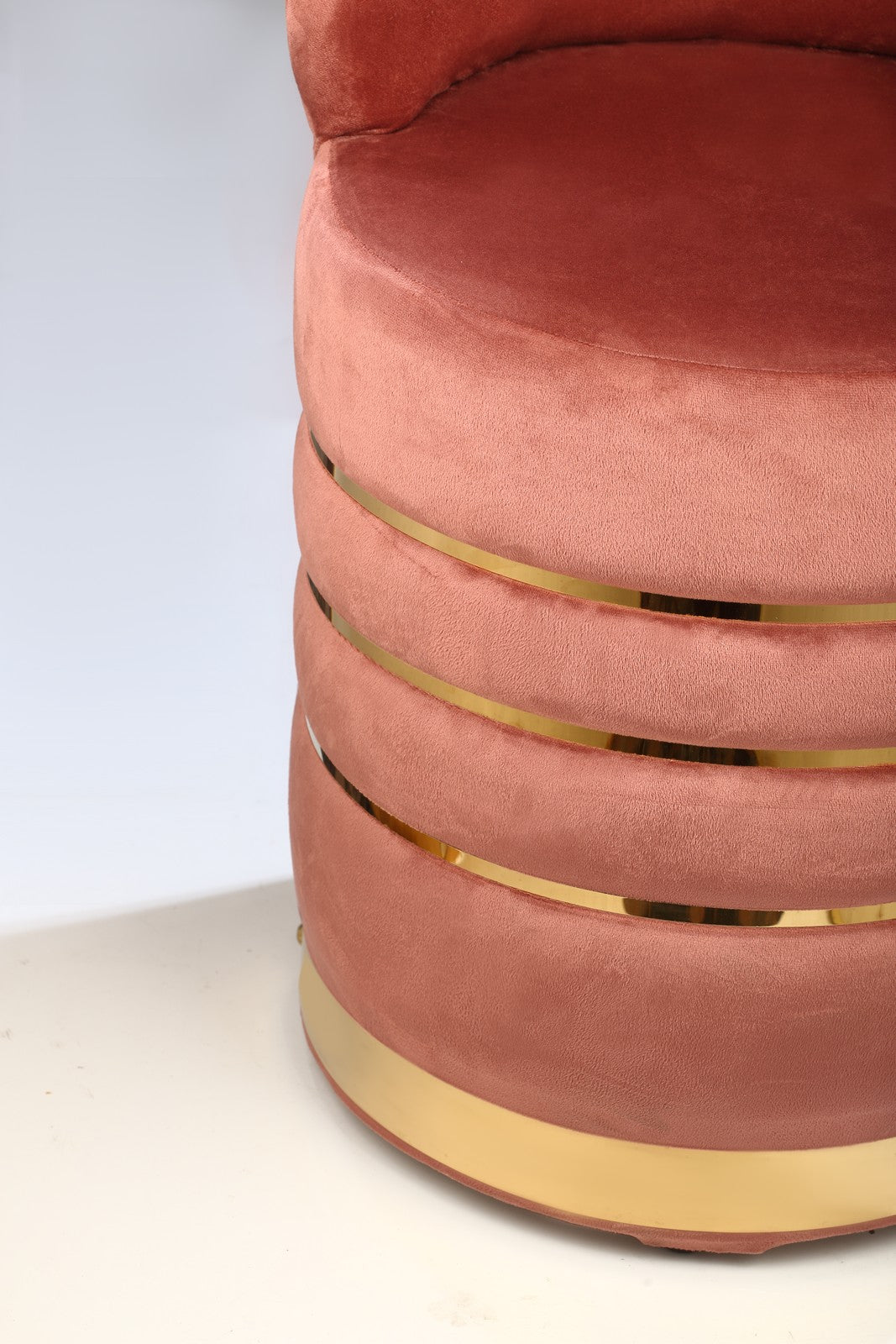 Pouf Chair With Back Rose