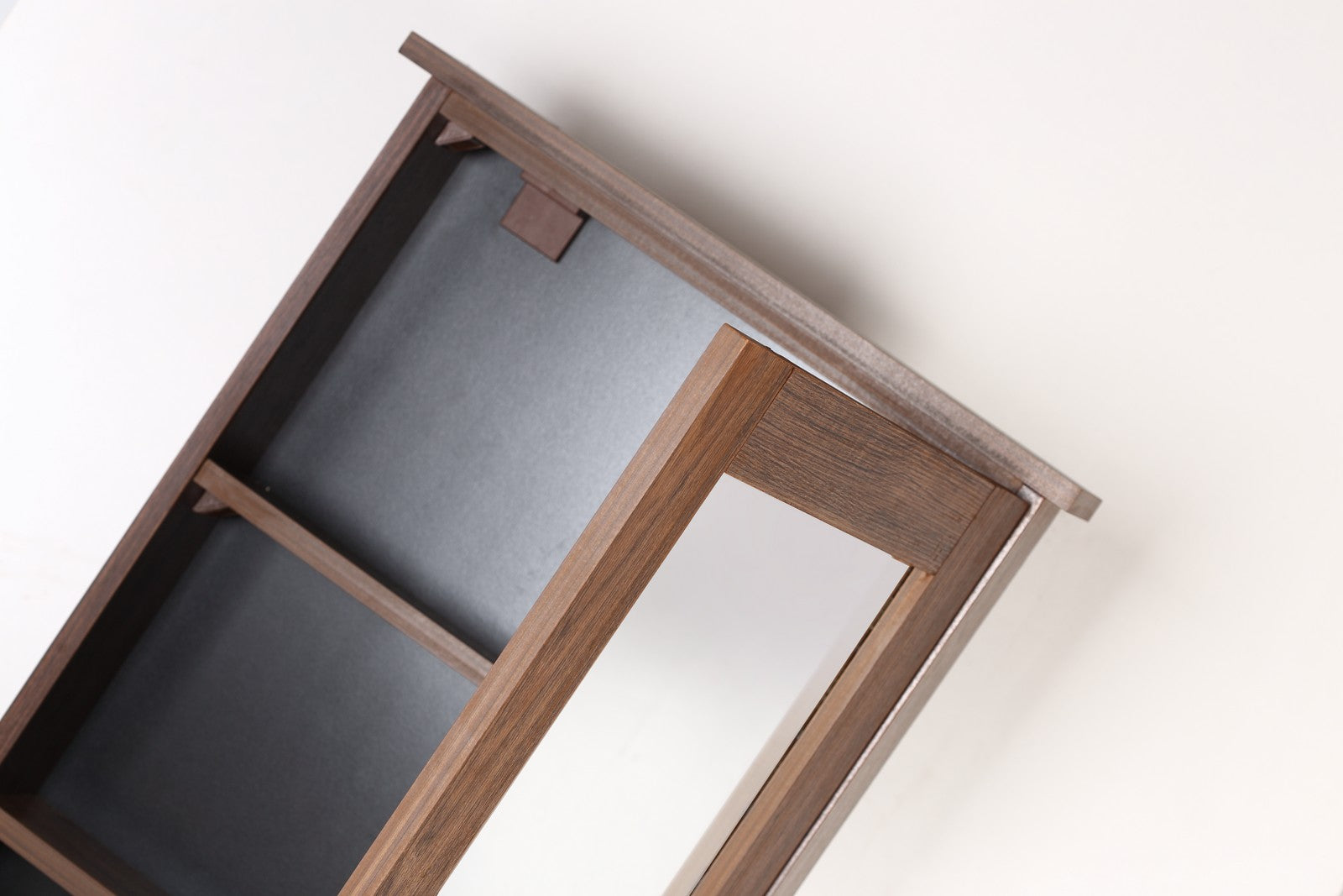 Mirror Rack Walnut